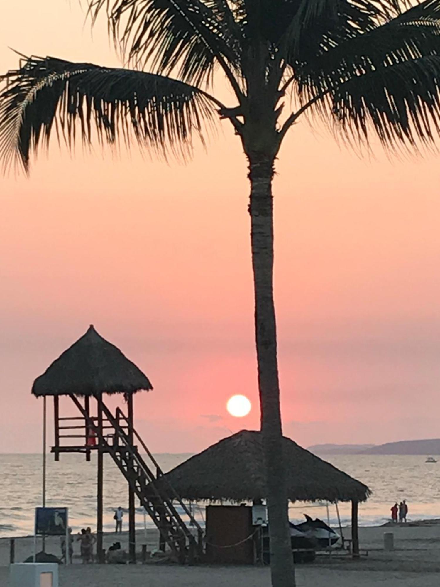 Grand Luxxe With Free Golf Hotel Nuevo Vallarta Exterior photo
